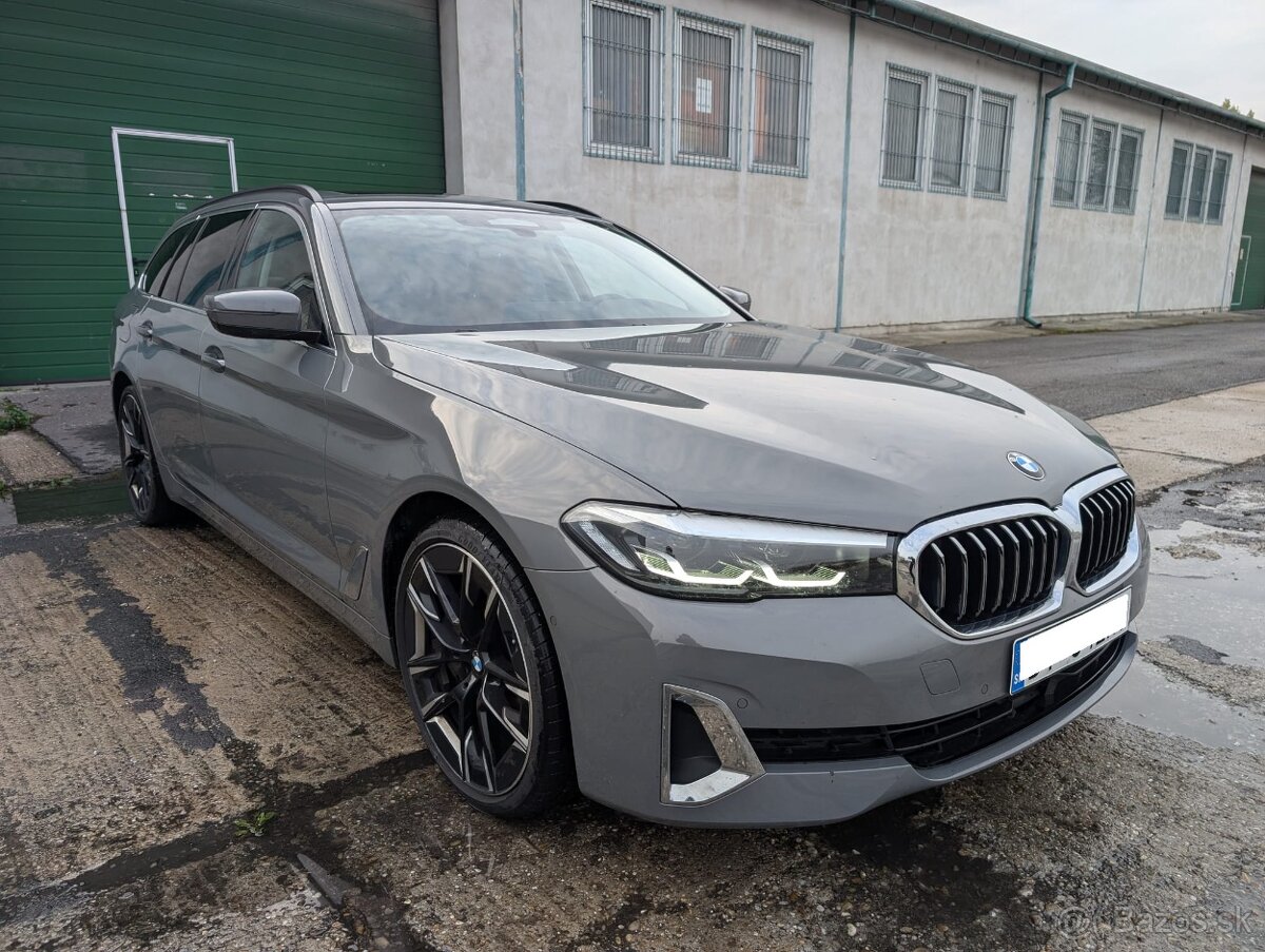 BMW rad 5 Touring 530d mHEV xDrive A/T aj na splátky