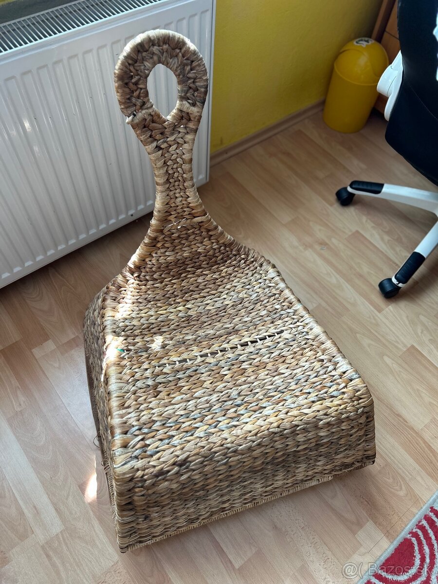 Hojdacie kreslo