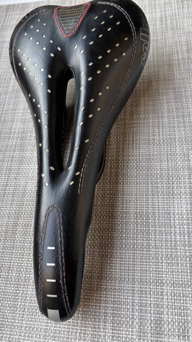 Selle Italia C2 Gel Flow Sedlo na bicykel