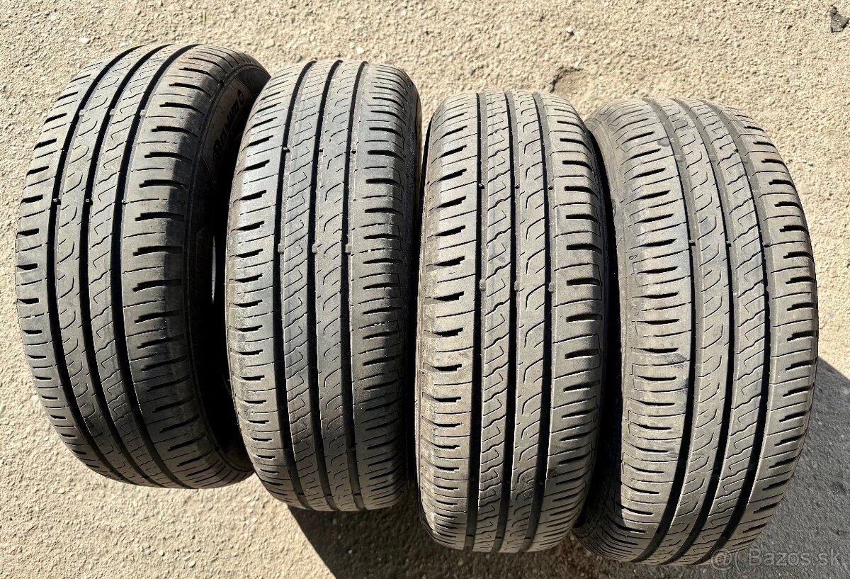 195/65 R15 letná sada BARUM