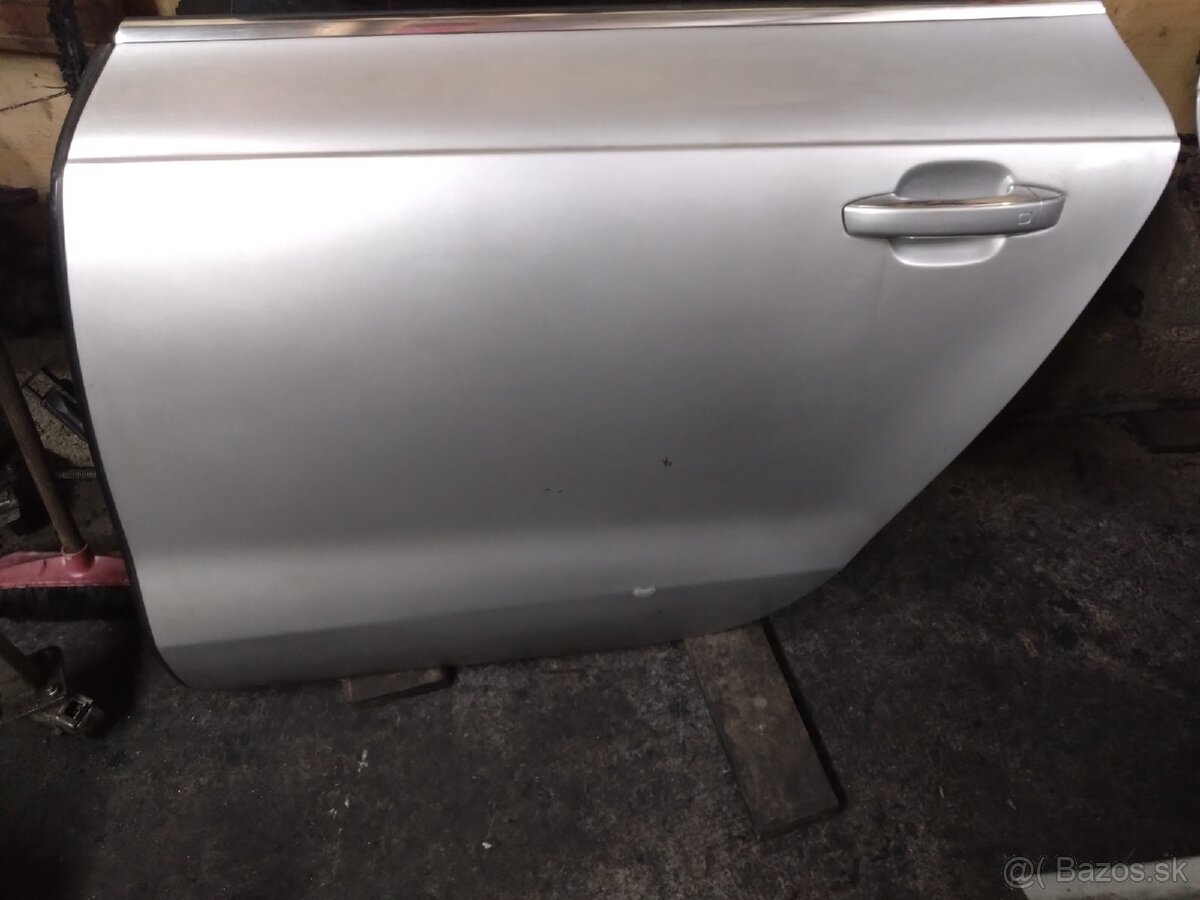 Dvere z Audi A7 4G vo farbe LX7W