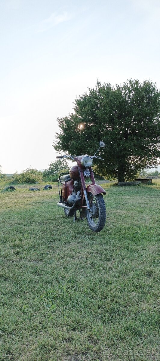 Jawa 250/559