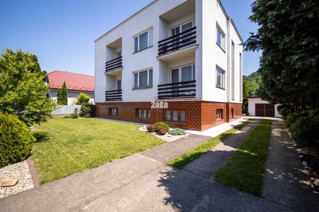 Vyšné Opátske - VÝNIMOČNÝ rod.dom 3 podlažný,10 izieb,