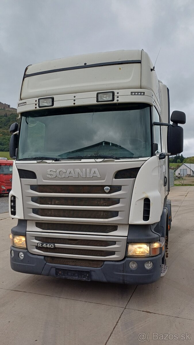 Scania R440