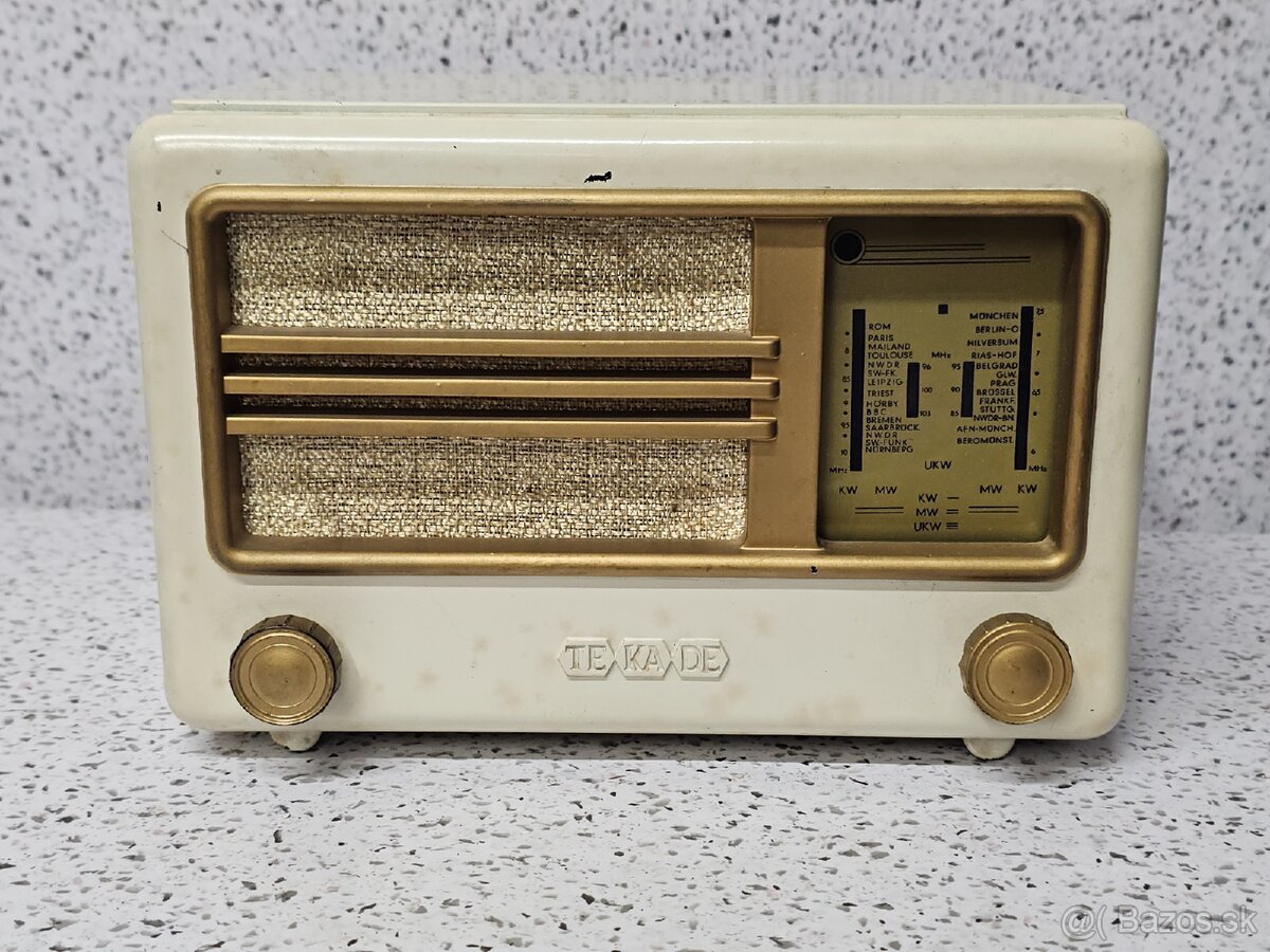 TE-KA-DE Z483 》Starožitné elektronkové radio 》bakelit Tekade