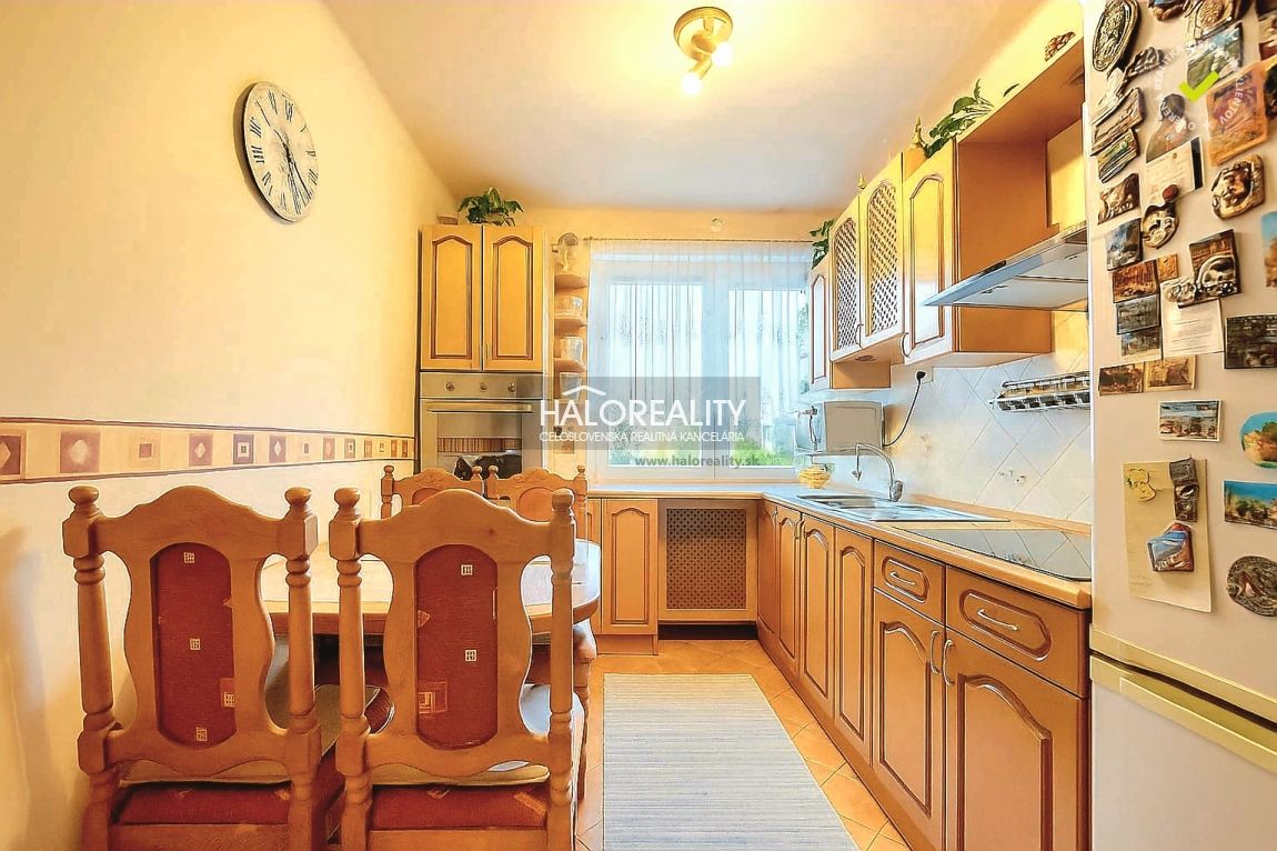 HALO reality - Predaj, trojizbový byt Strekov