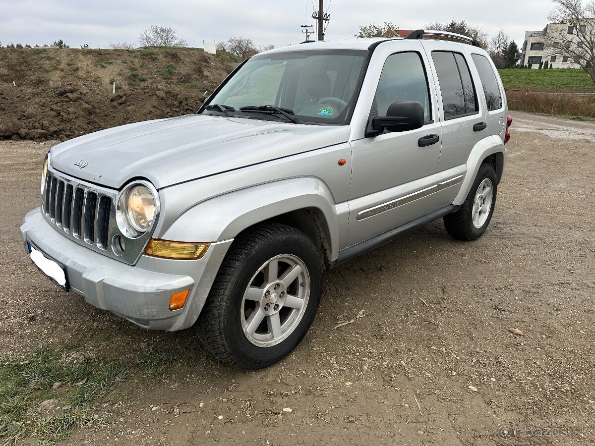 Jeep Cherokee 2,8 CRD/120kW/ facelift BEZ KOROZIE
