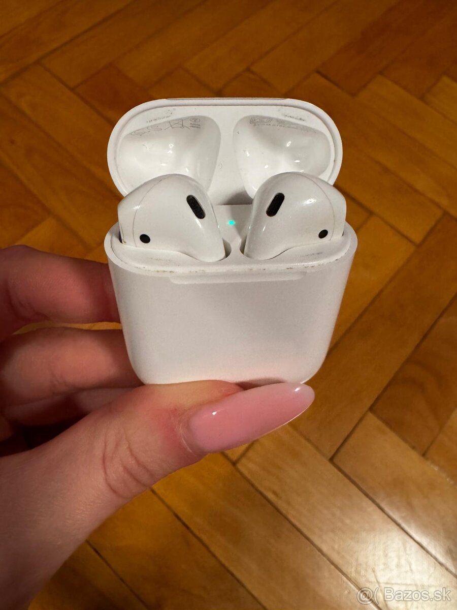 Apple AirPods 2 (2019)