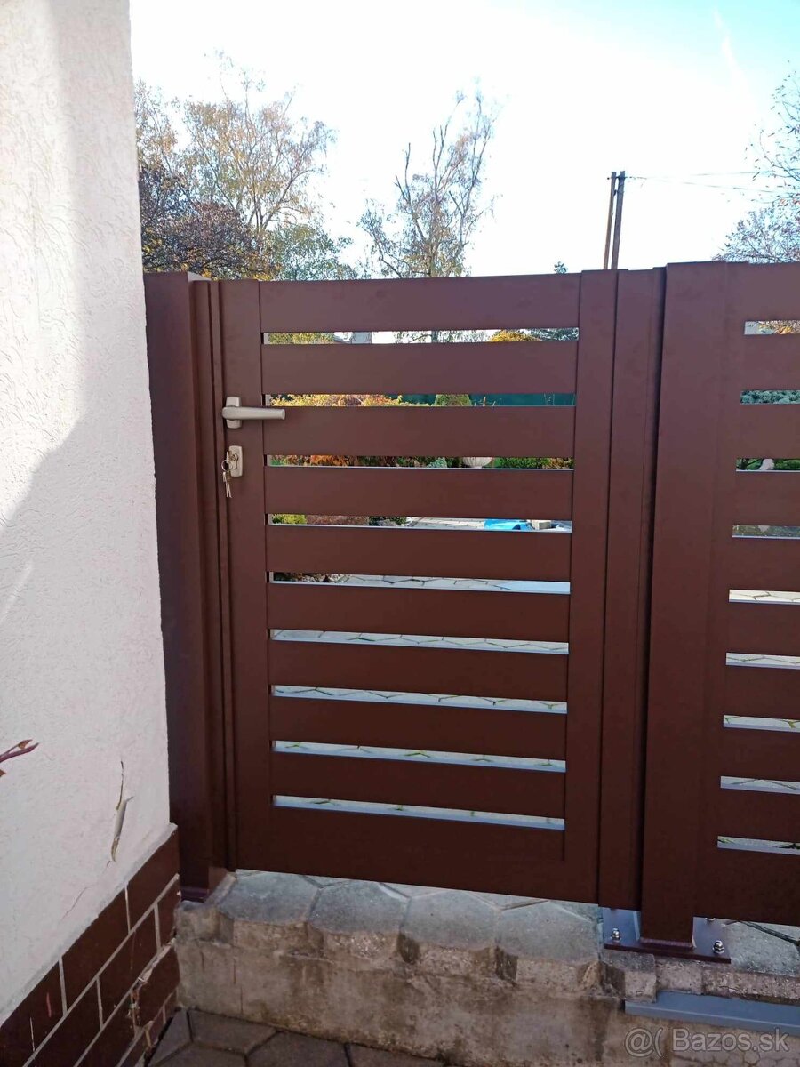 Bezúdržbové AL oplotenie