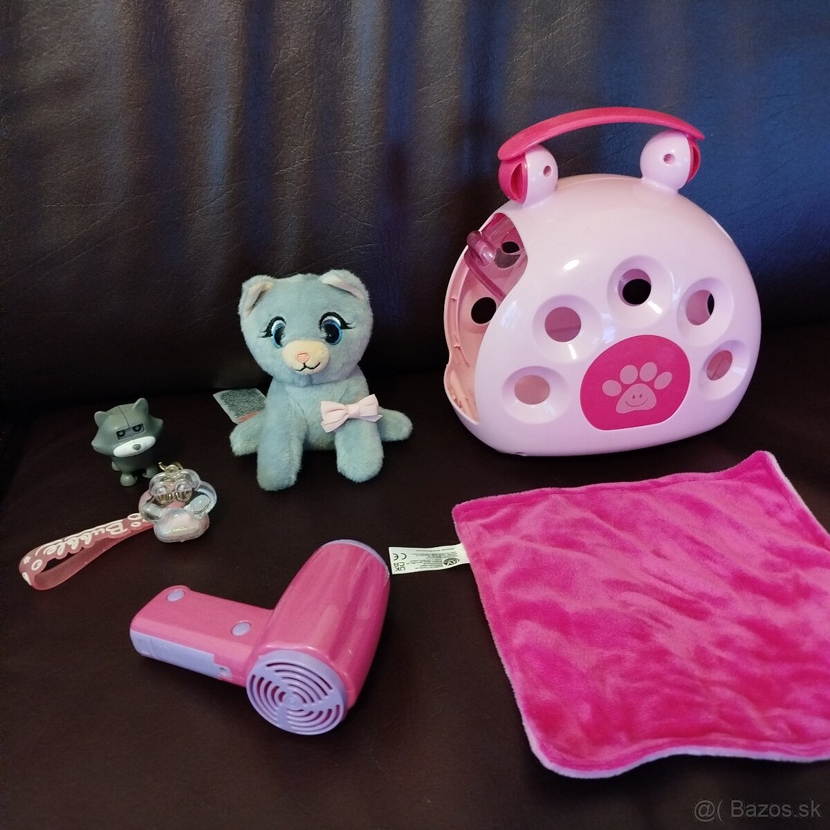 Kadernícky salón s mačičkou