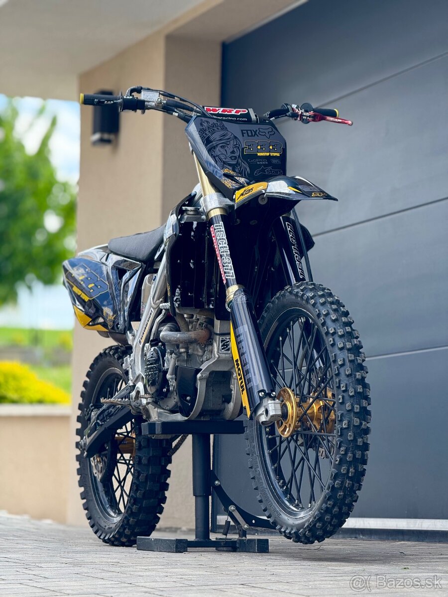 Suzuki RMZ 250