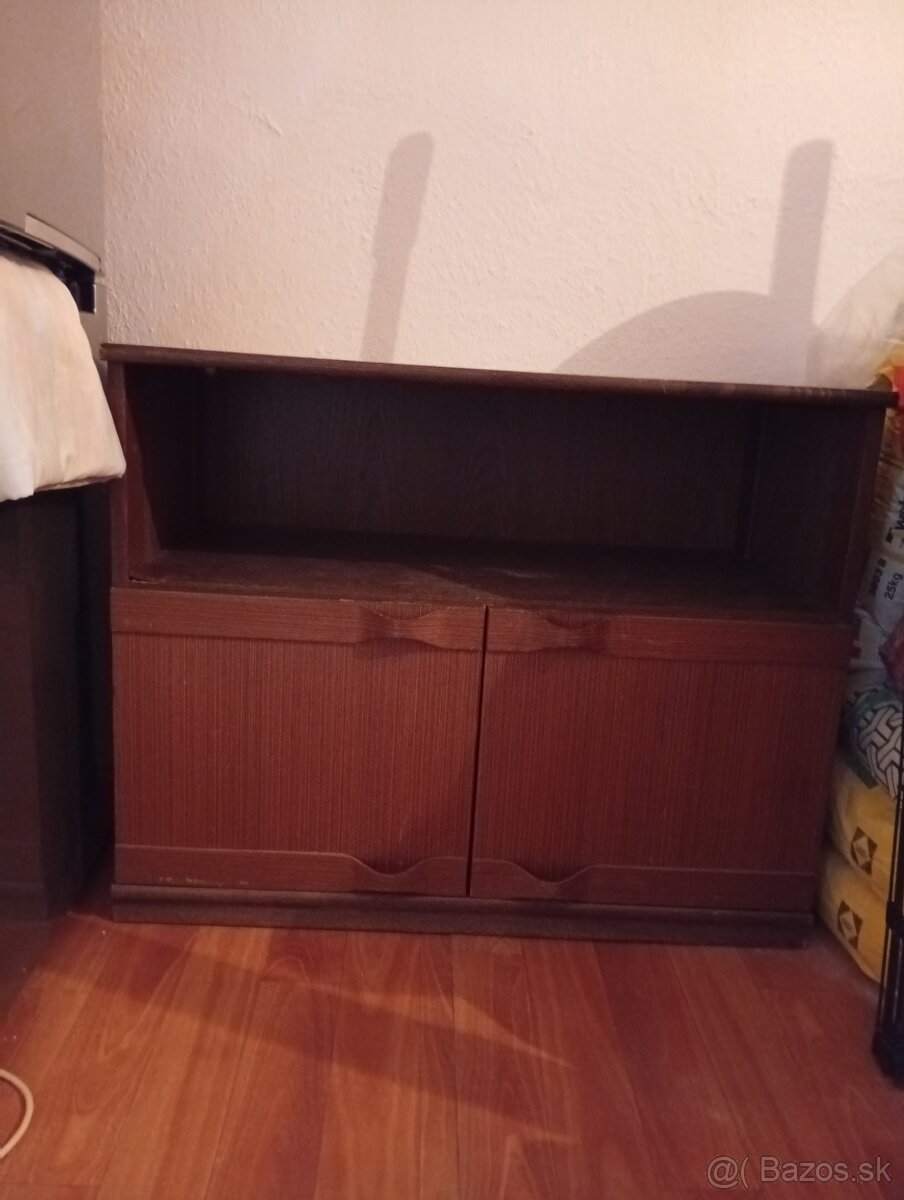 Komoda retro
