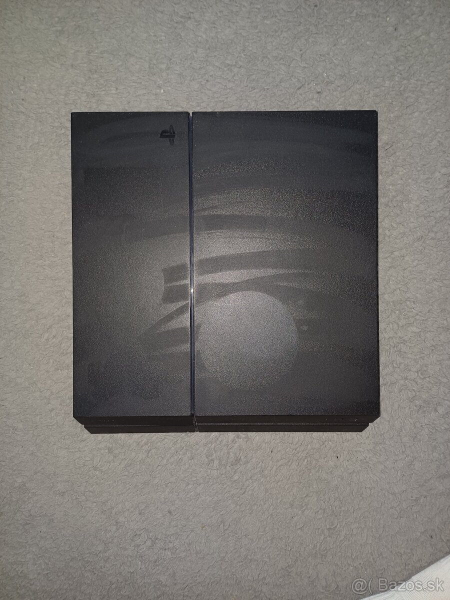 Ps4 500gb +2 dualshocki