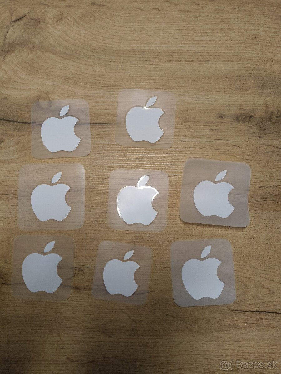 originál apple nálepky 8ks  spolu 5€