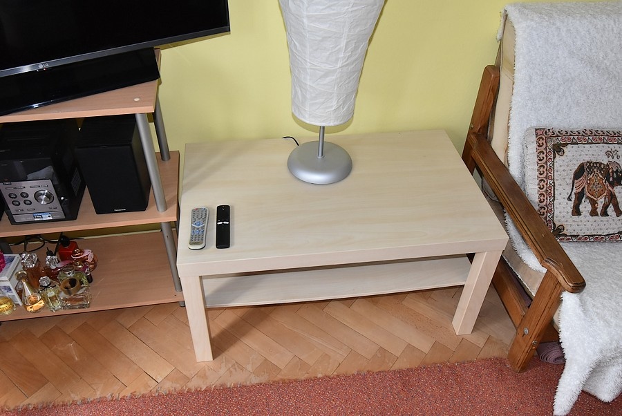 stolik obyvačka - konferencný stolík 90 x 45 - stolik pod TV