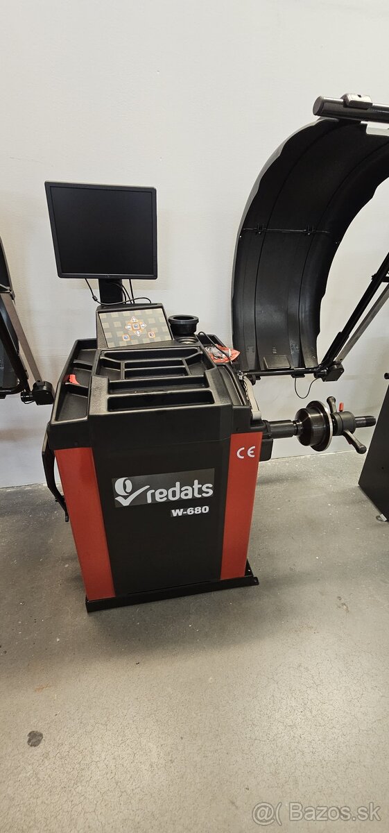 Plnoautomatická vyvažovačka diskov 3D W-680