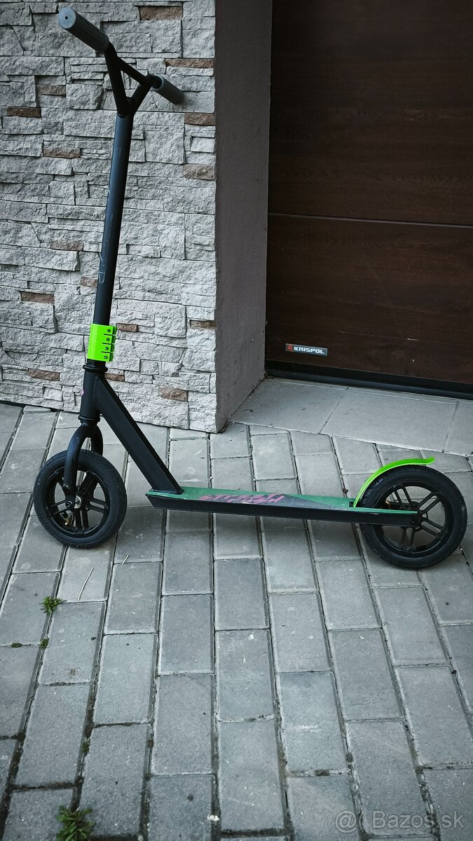 Freestyle kolobezka Street Rush Xtreme