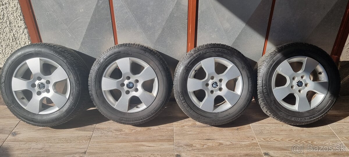 Predám originálne hliníkové disky Skoda 5x112 r15 195/65