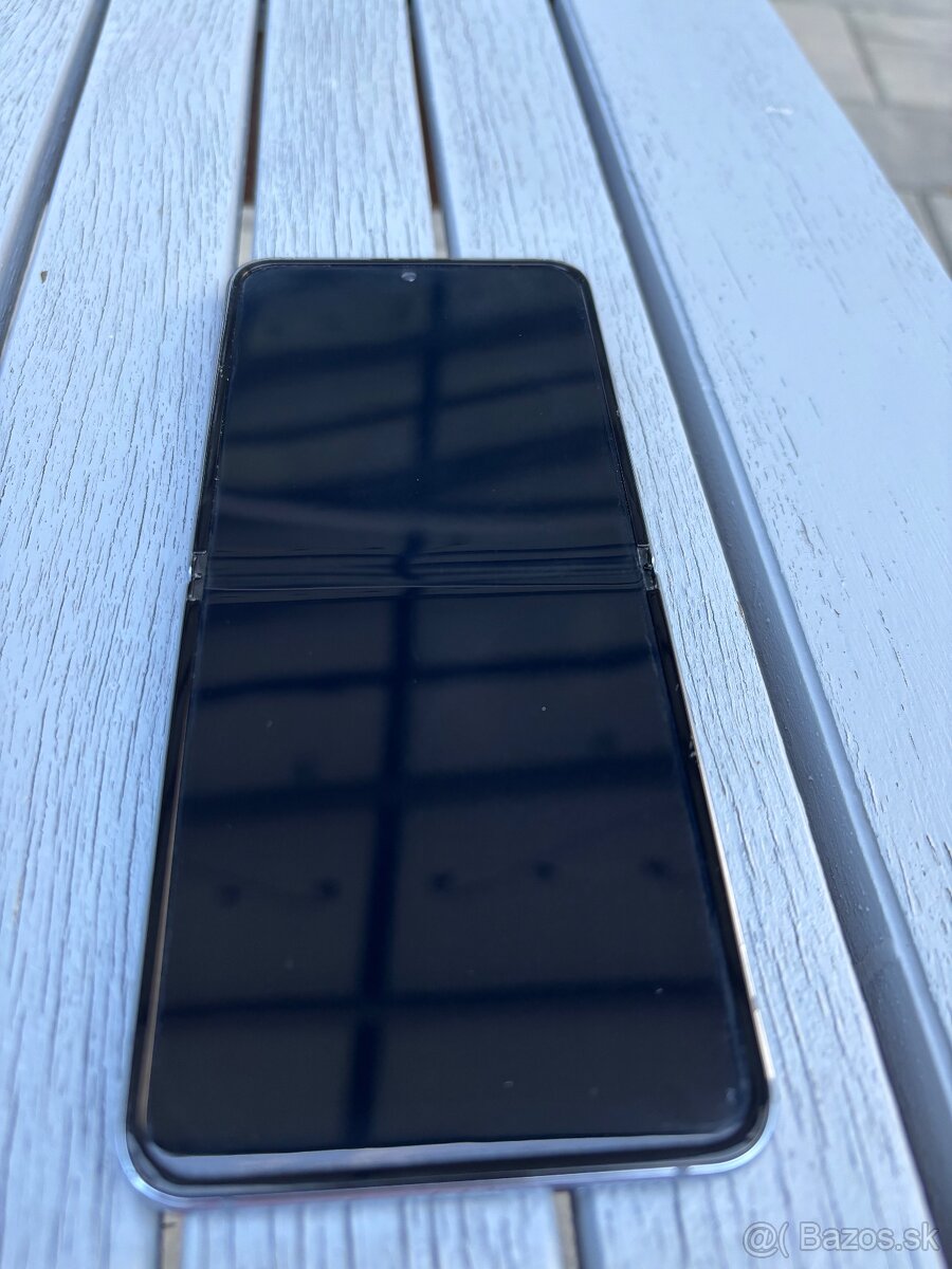 Samsung galaxy z flip 4