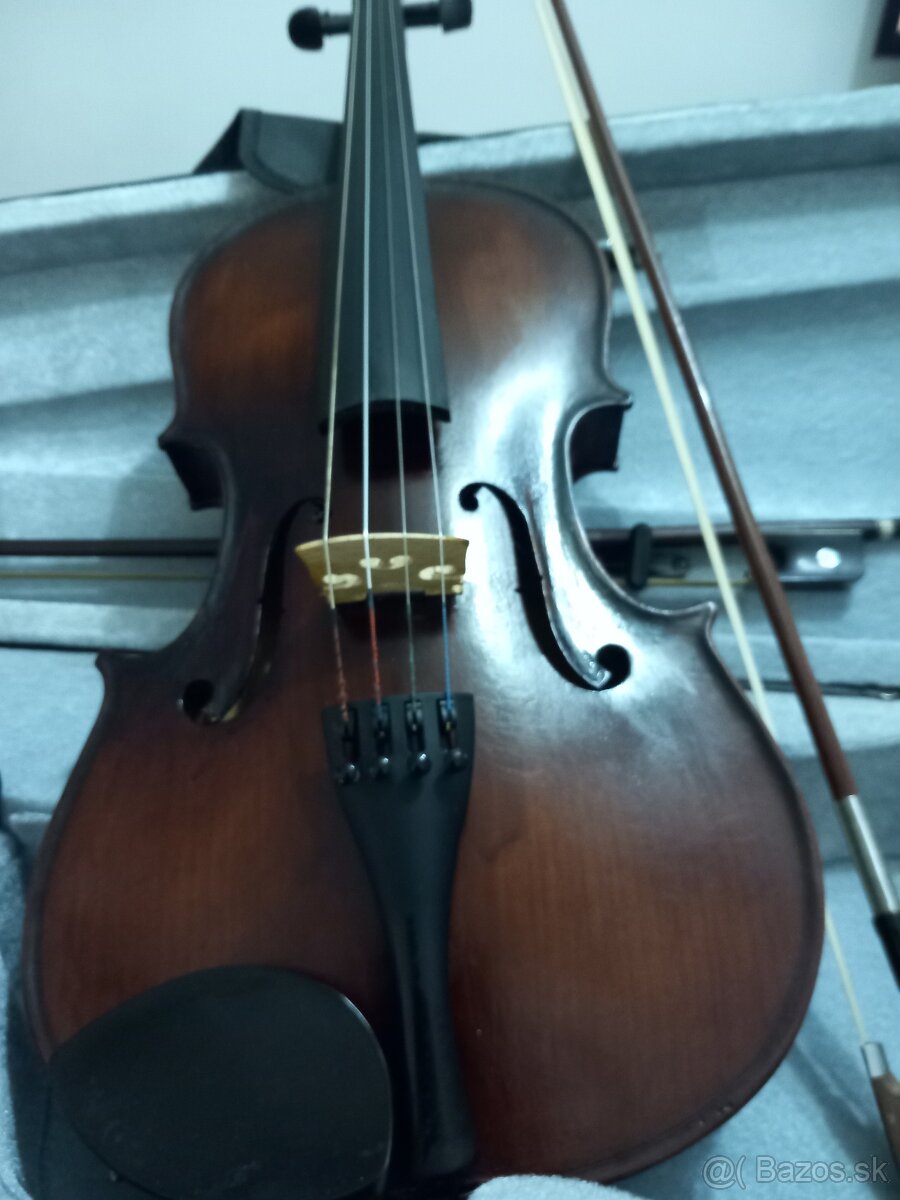 Predám skvelú, violu,40,4 cm