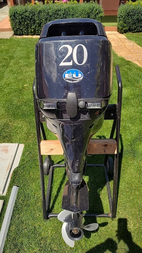 Lodný motor Tohatsu 20HP