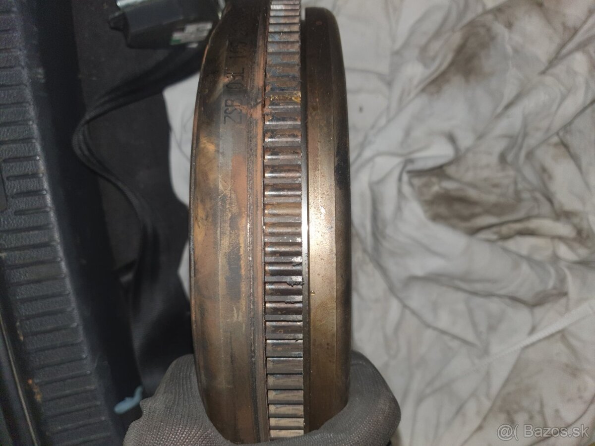 Zotrvačník 2.0 tdi, 110 kW