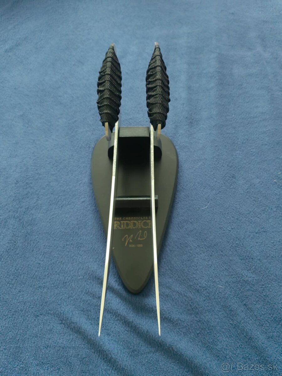 Ocelové nože The Chronicles of Riddick+ podpis Vin Diesel