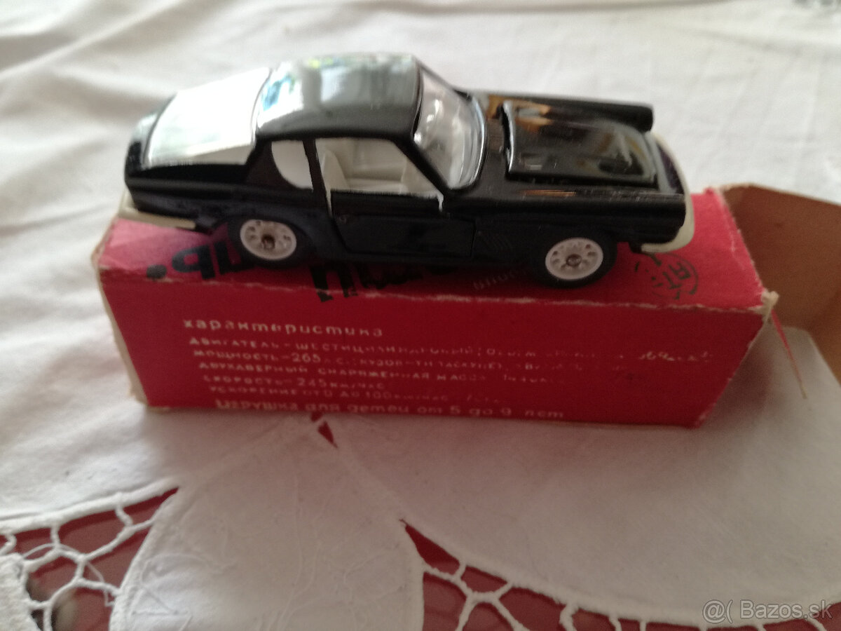 modely v mierke 1-43/1-18