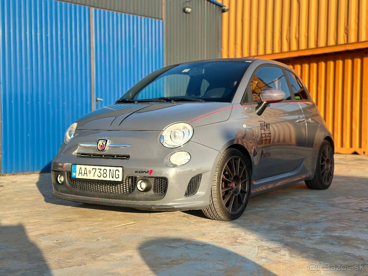 Fiat 500 Abarth - unikátny polep