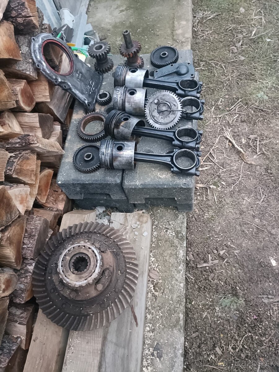 Zetor piesty na motor