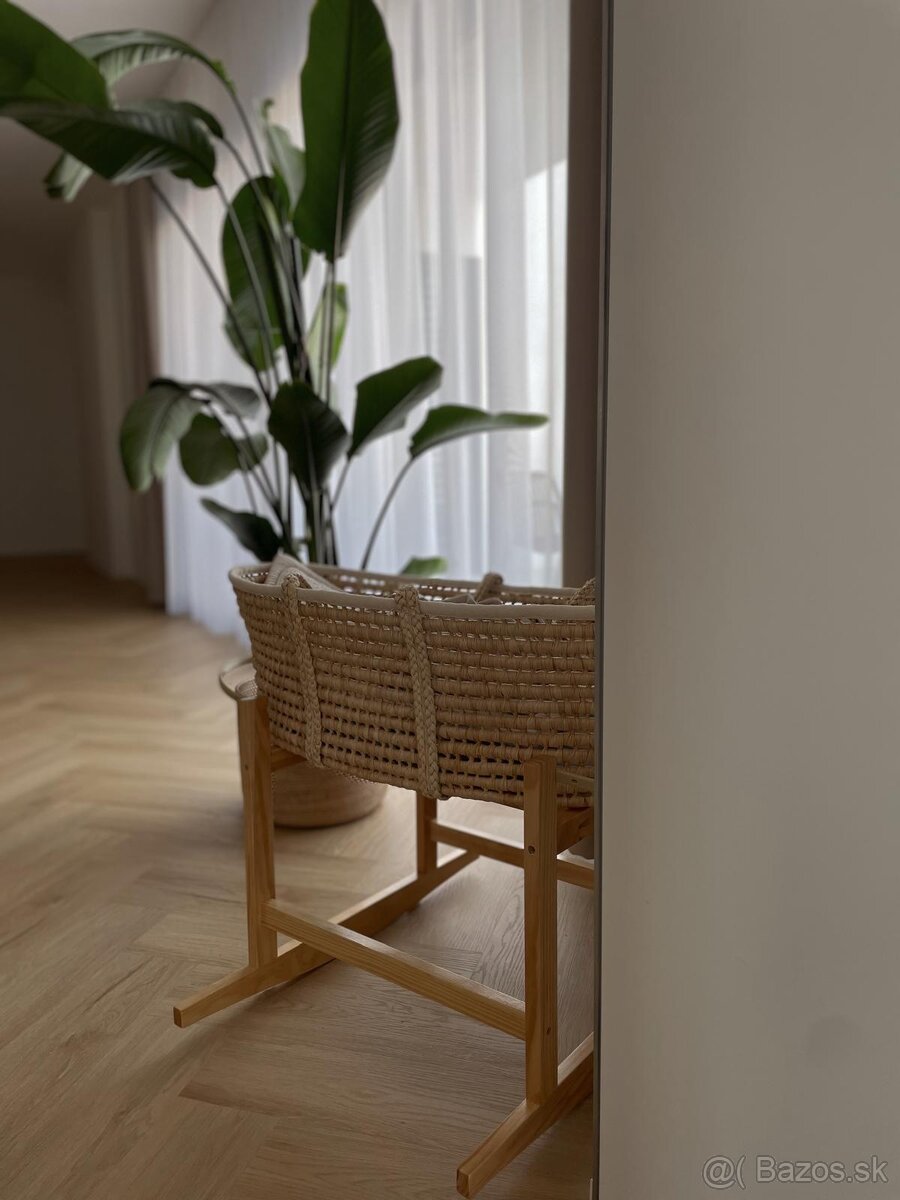 Predám Mojžišov košík s príslušenstvom