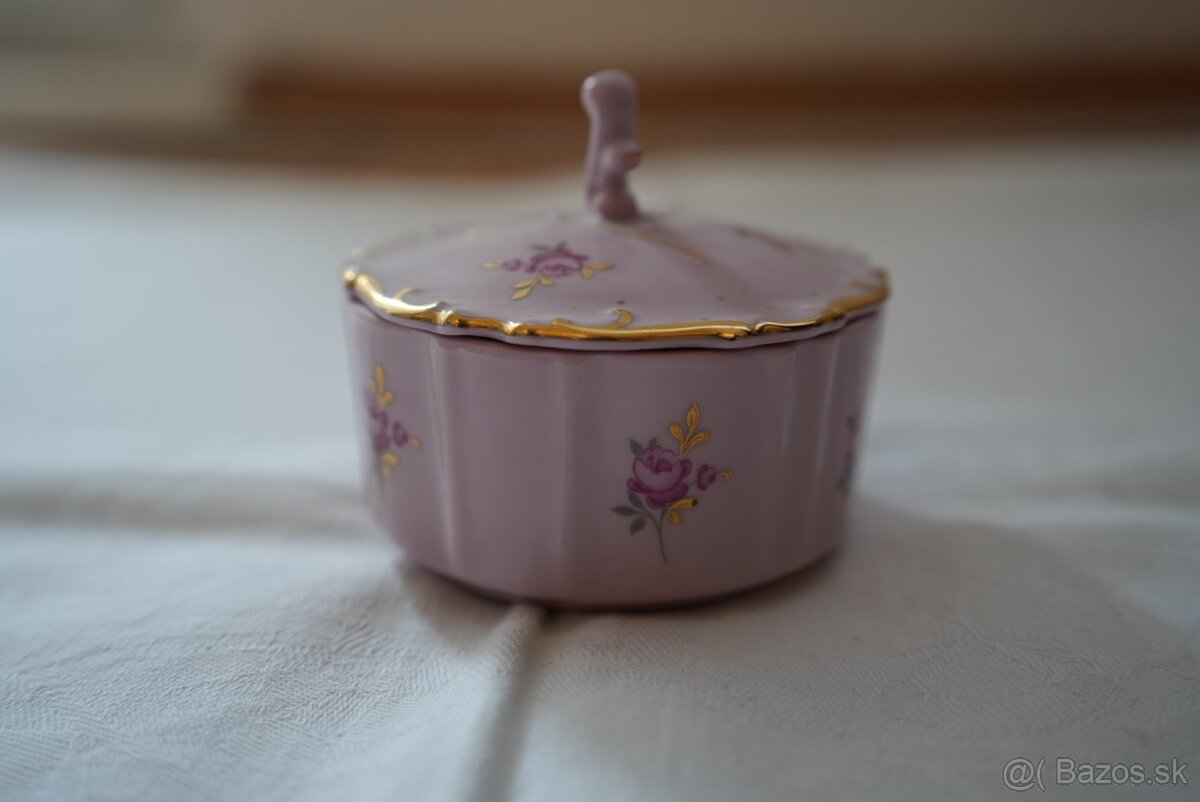 Ruzovy porcelan cukornicka