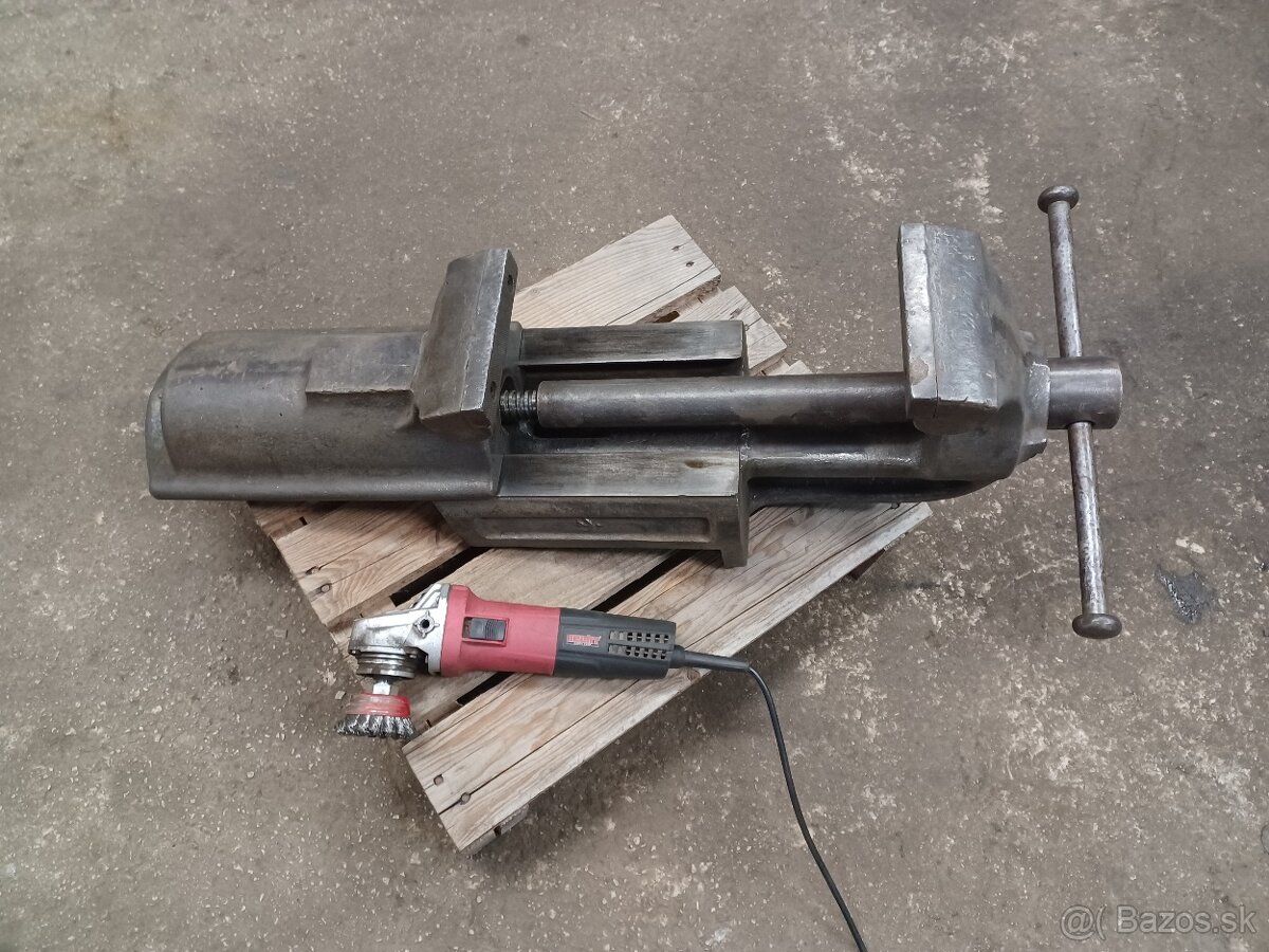 Veľký Zverák čeľuste 150mm