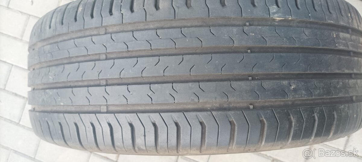 215/55 R17