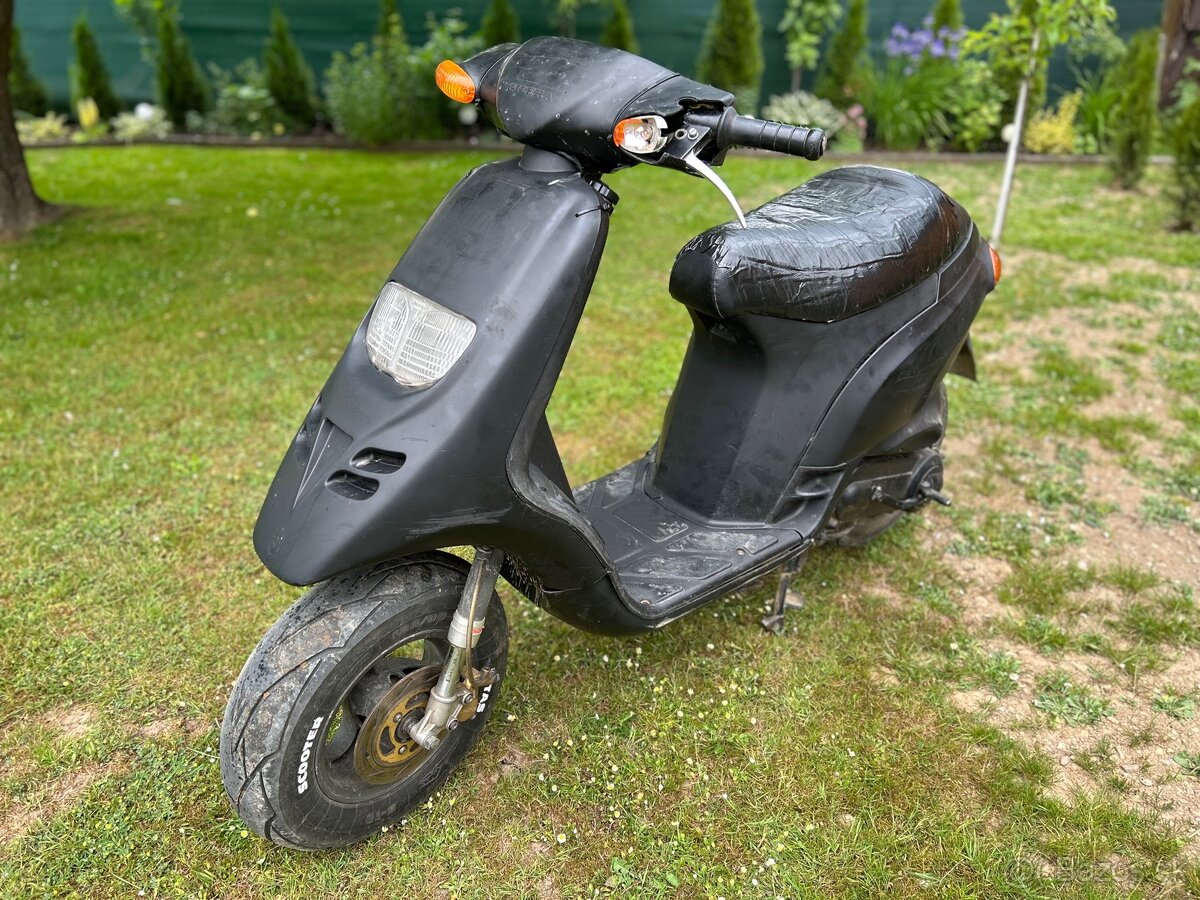 Skúter 50cm3