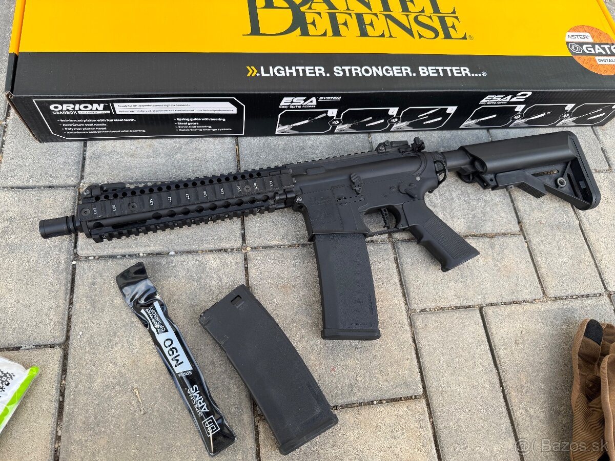 PREDÁM Airsoft výbava, zbraň SPECNA ARMS M4