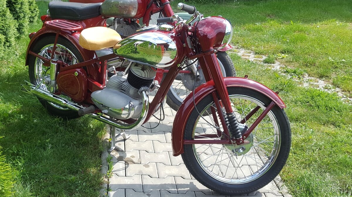 Jawa Perak 250