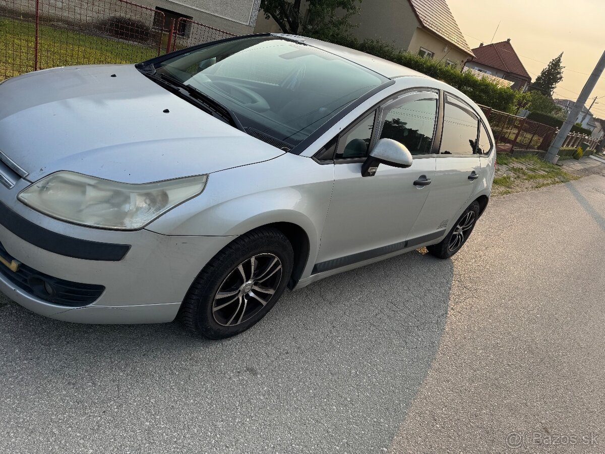 Citroën C4