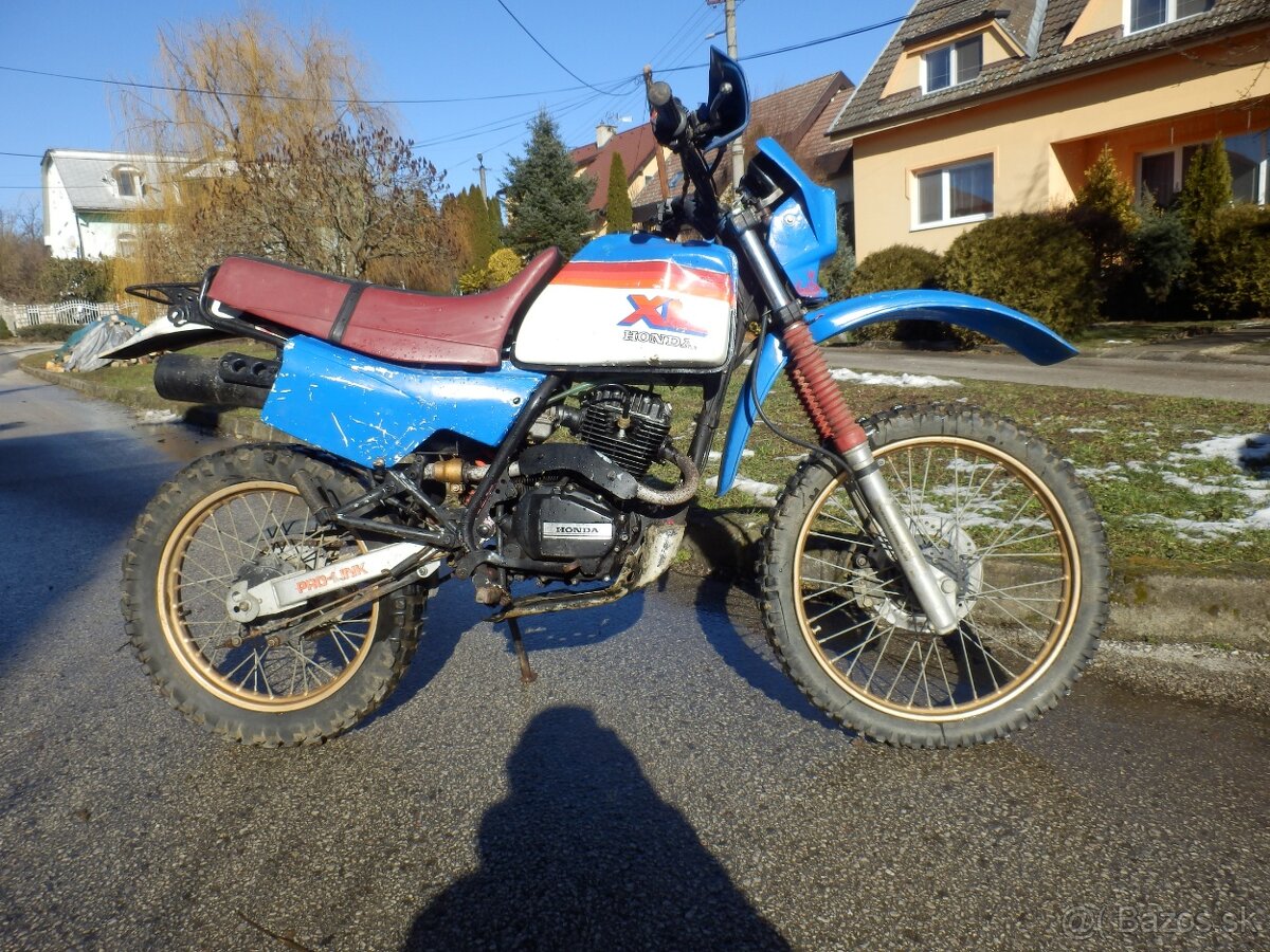 Honda XL125 bez tp špz