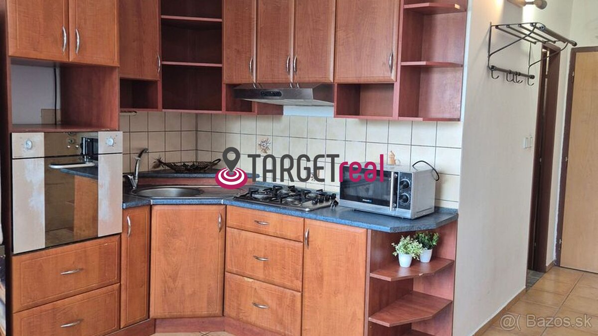 TARGETreal | 1 - IZBOVÝ BYT V ILAVE