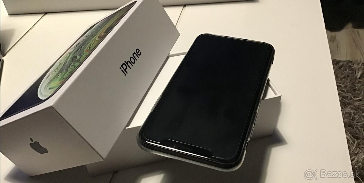 IPhone XS 64 GB - TOP STAV