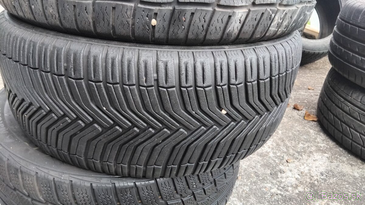 1ks.celorocna pne.Michelin  croosclimatew225/45r17