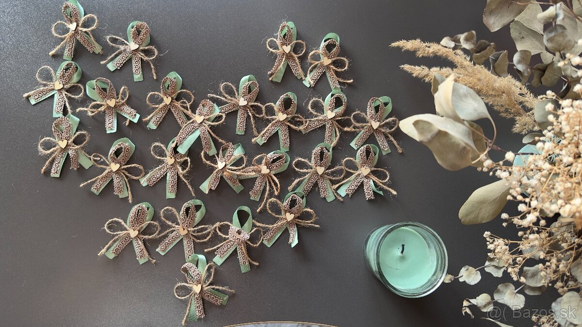 Handmade svadobné pierka pre hostí 24ks