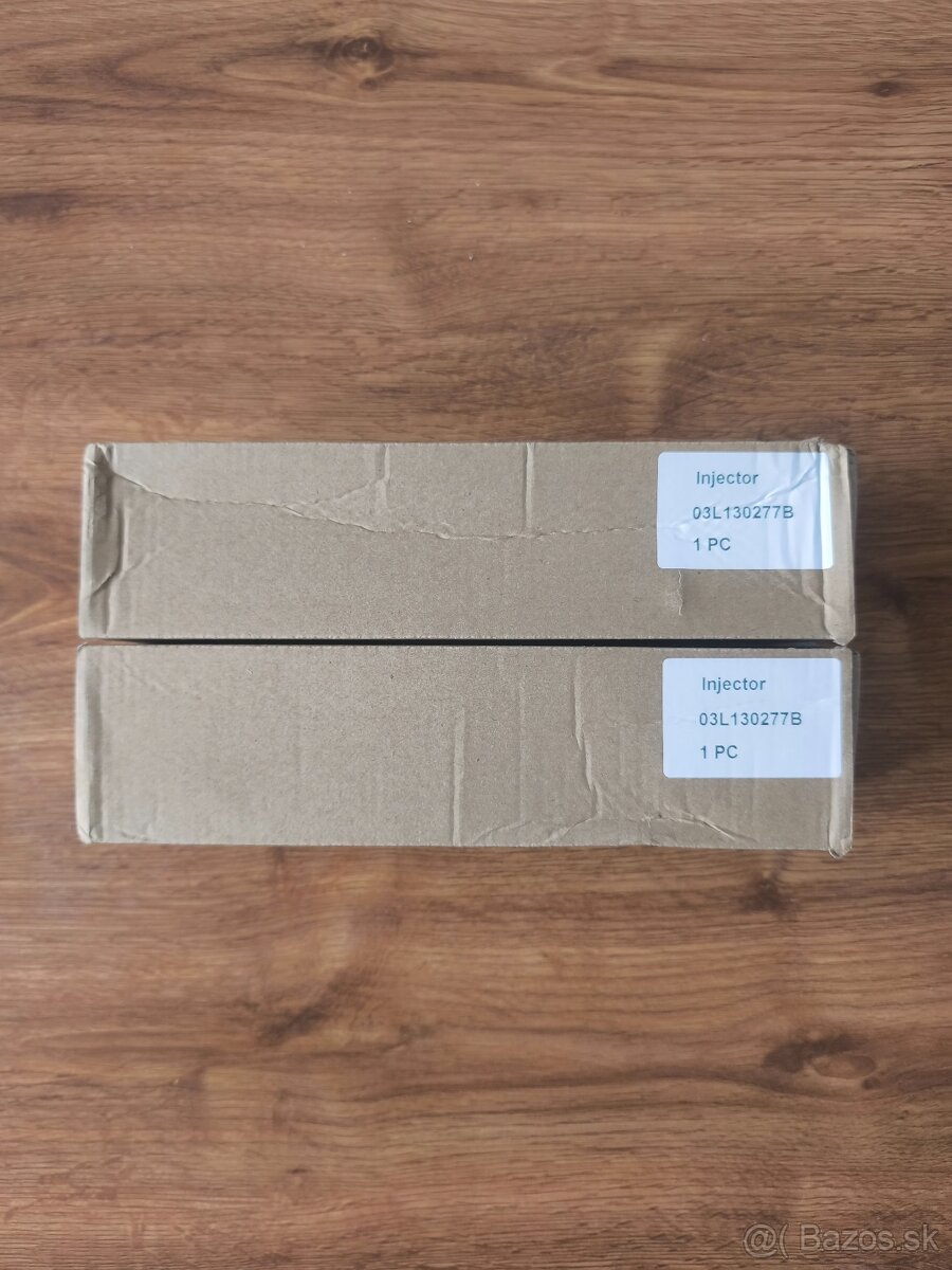Vstrekovace   04L130277B