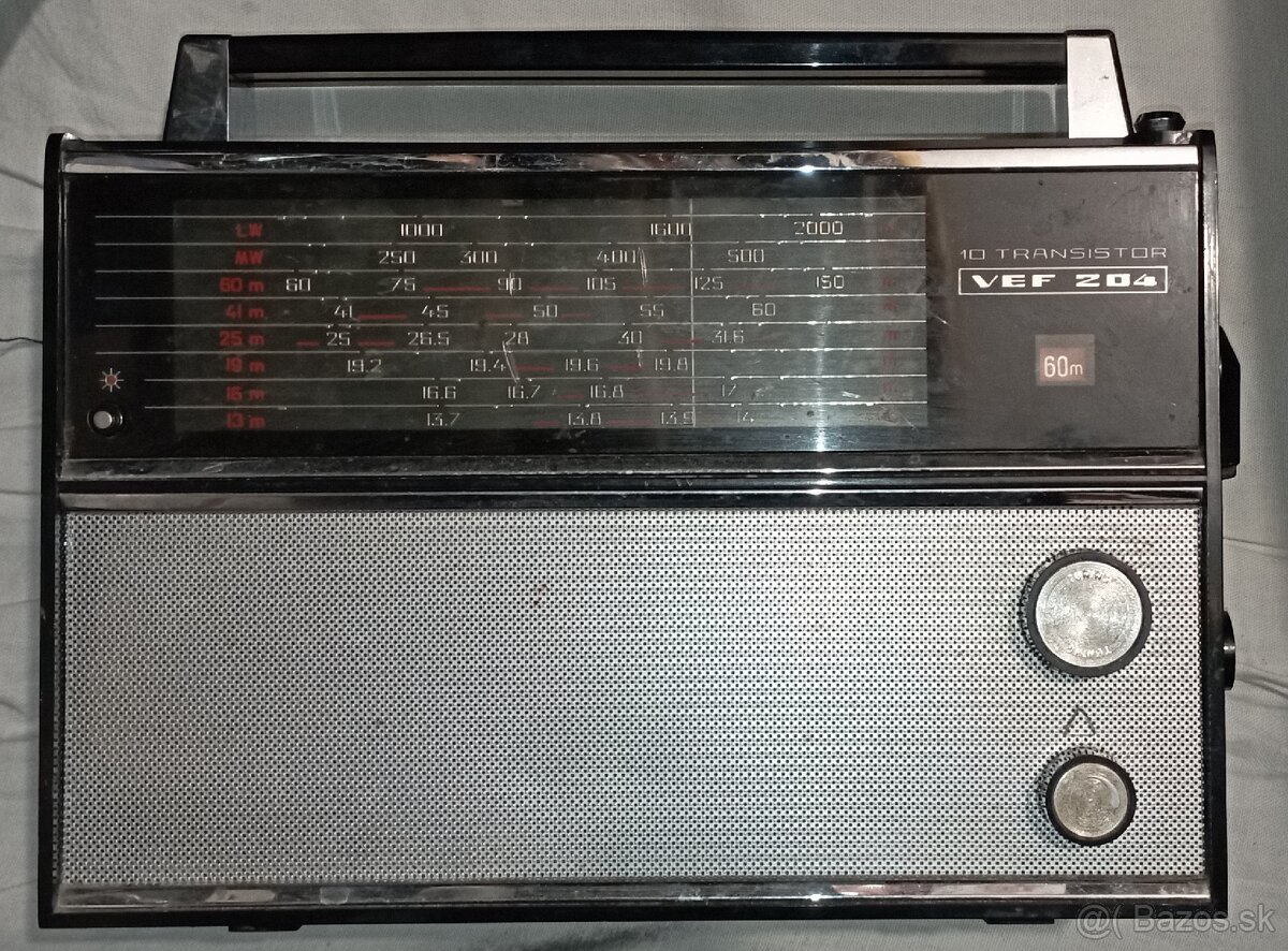VEF 204 .... retro vintage prijímač ...