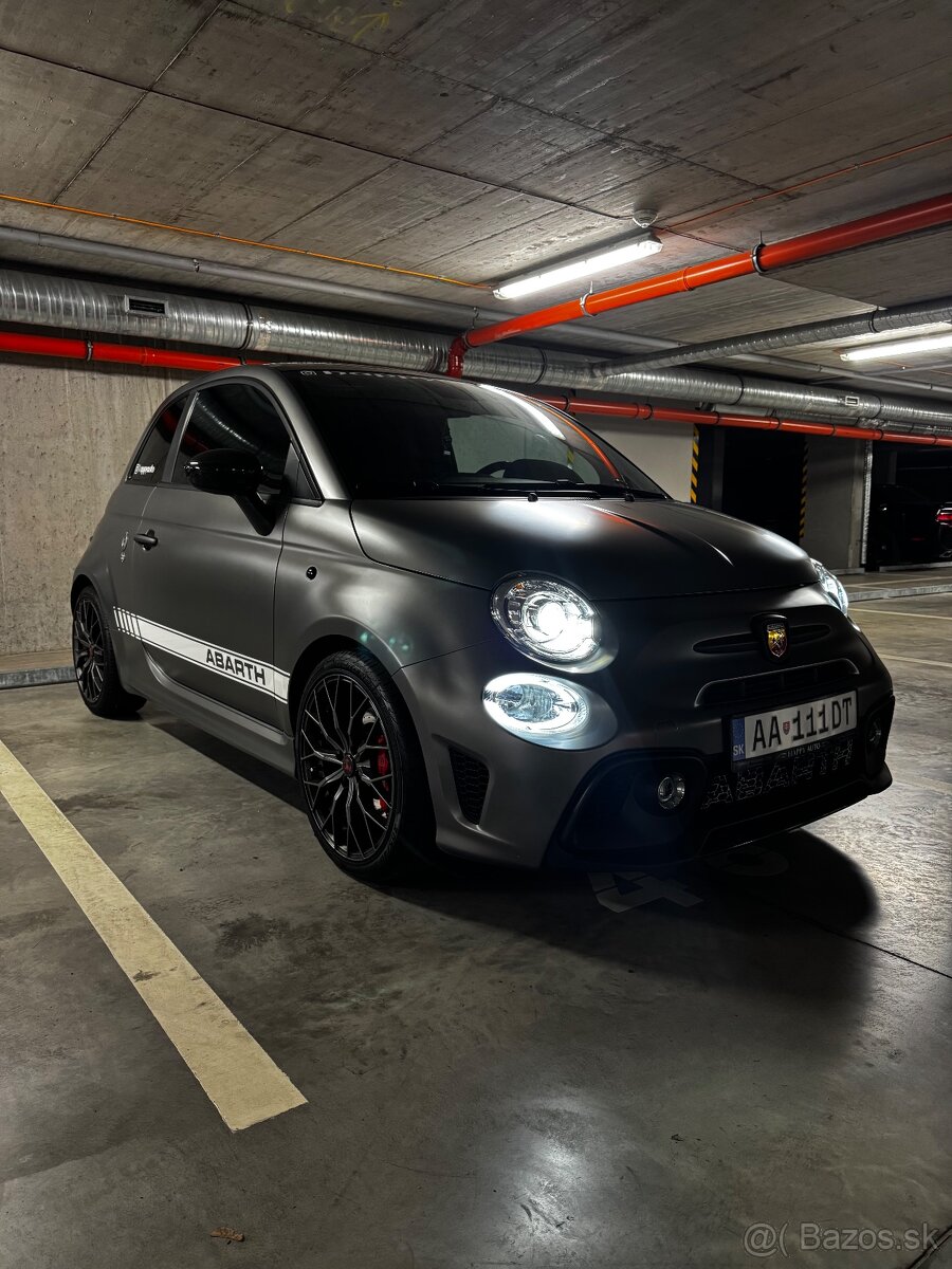 Abarth 595 esseesse 70.th anniversary