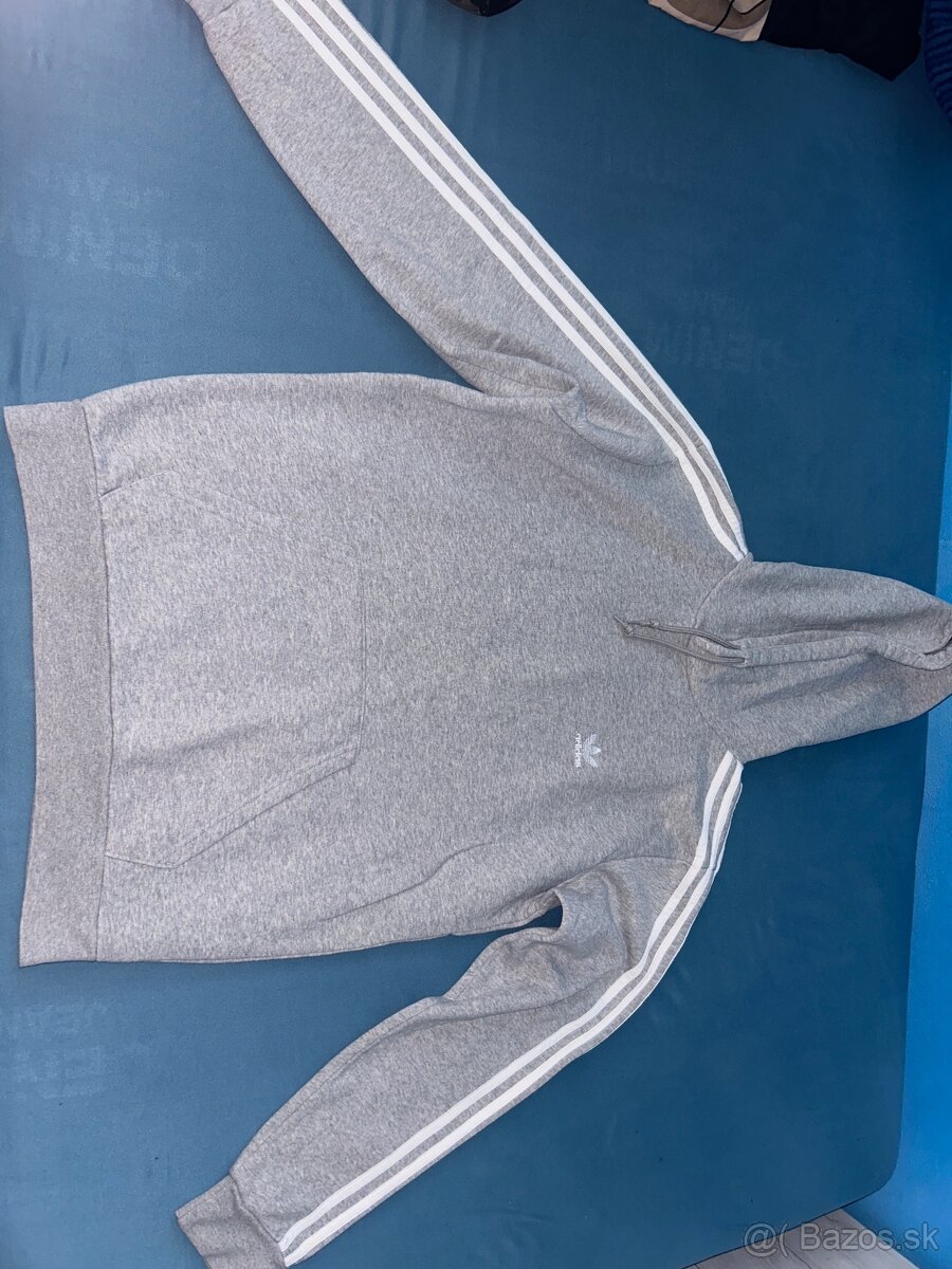 Predám pánsku Adidas mikinu