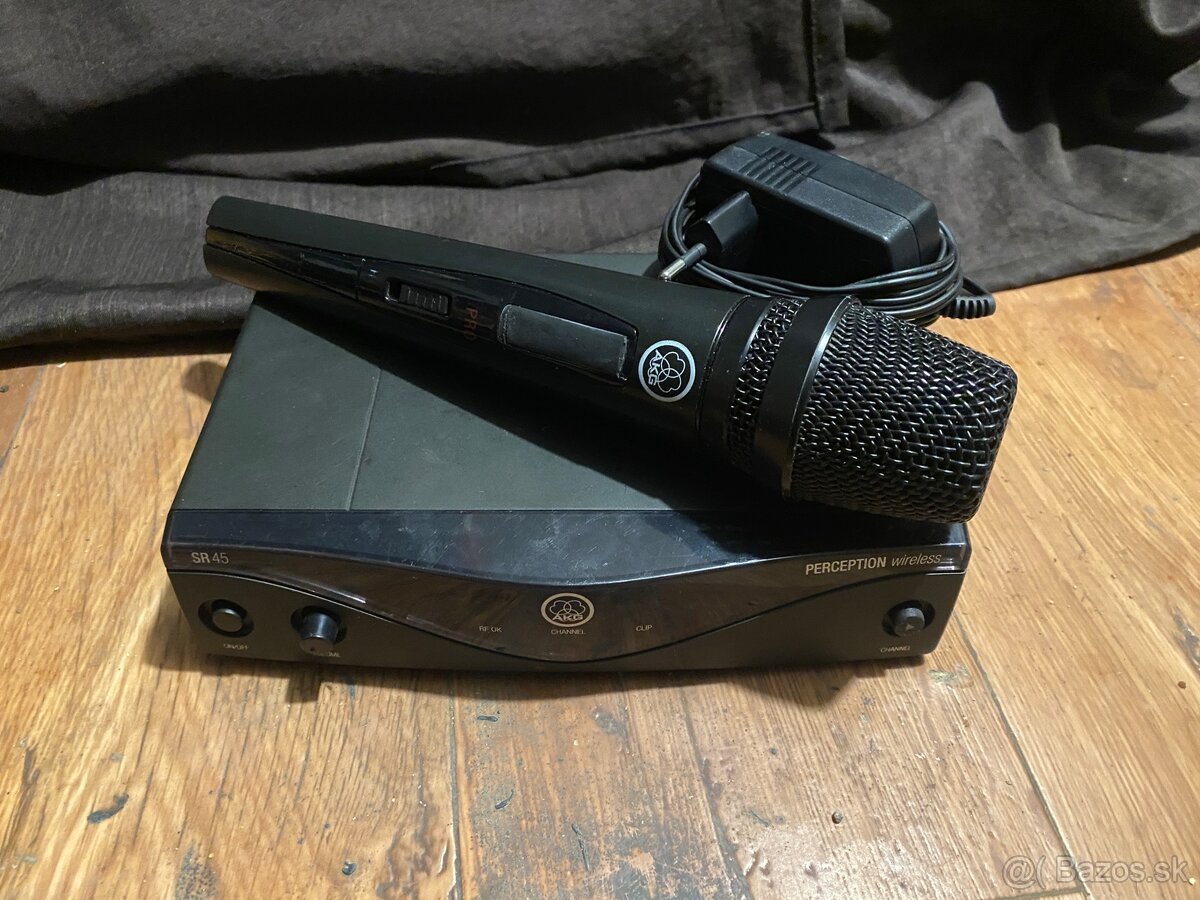 Predam bezdrotove mikrofony AKG