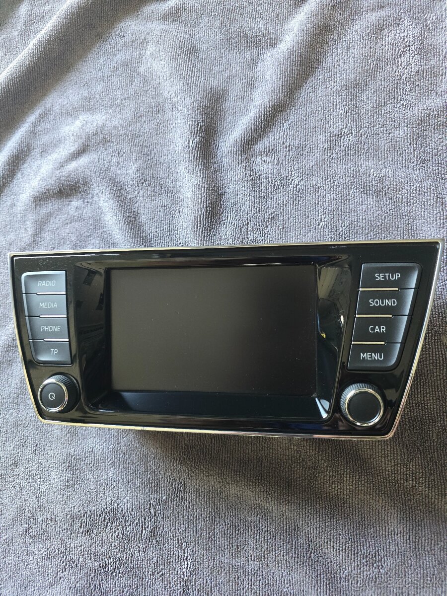 Rádio Fabia III