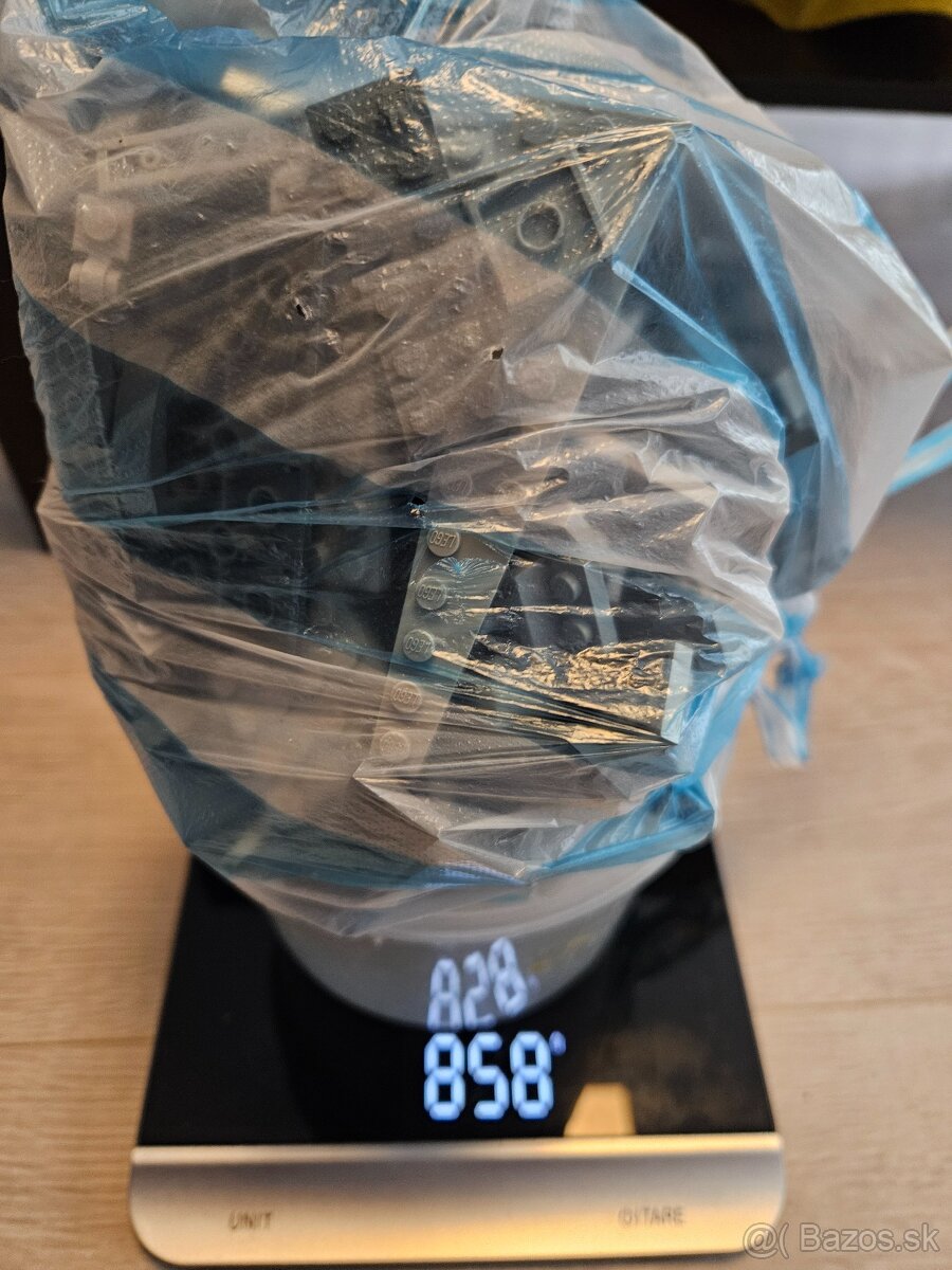 Lego 2.7kg plus podložka 45x45cm